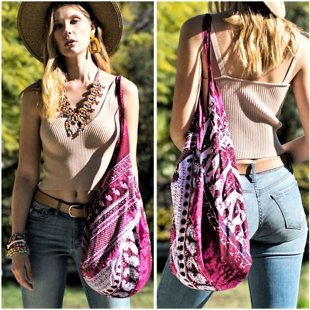💝CUTE BOHO FINE PRINT BAG!
